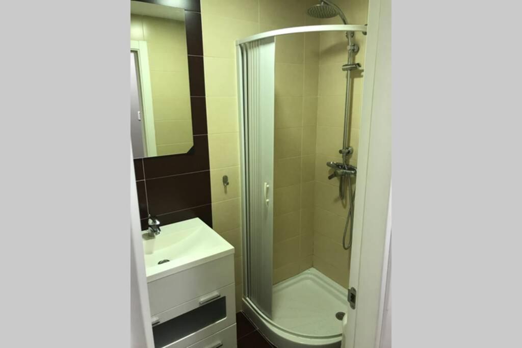 Loft Con Entrada Autonoma/Terraza/Wifi En Centro Apartment โอโกรูญา ภายนอก รูปภาพ