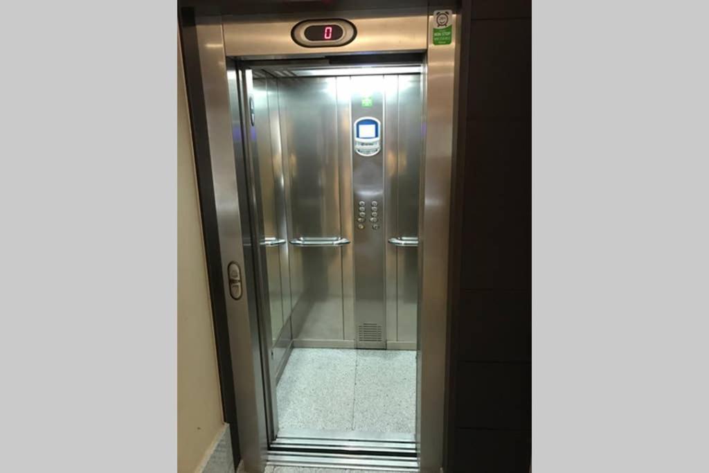 Loft Con Entrada Autonoma/Terraza/Wifi En Centro Apartment โอโกรูญา ภายนอก รูปภาพ