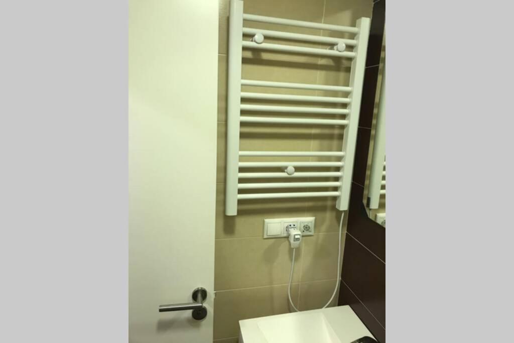 Loft Con Entrada Autonoma/Terraza/Wifi En Centro Apartment โอโกรูญา ภายนอก รูปภาพ